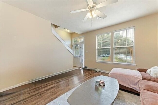 Foto del edificio - 3400 Old Bainbridge Rd