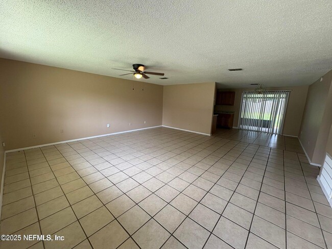 Building Photo - 2859 Kiowa Ave