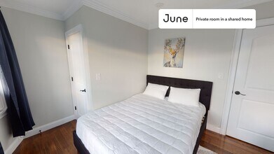 Building Photo - Room in Shared 5 bed/1.5 bath home