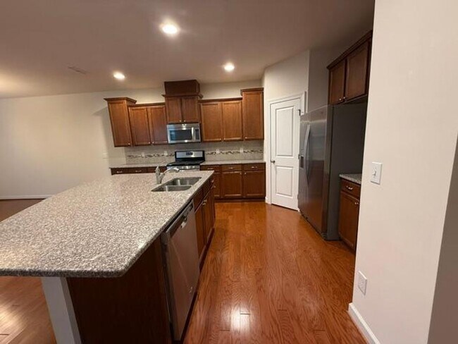 Foto del edificio - 2460 Pecan Ridge Way
