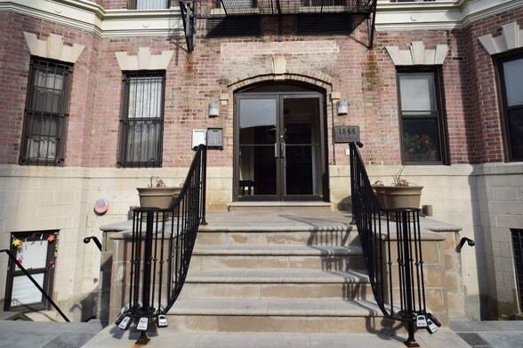 Foto del edificio - 1844 Columbia Rd NW
