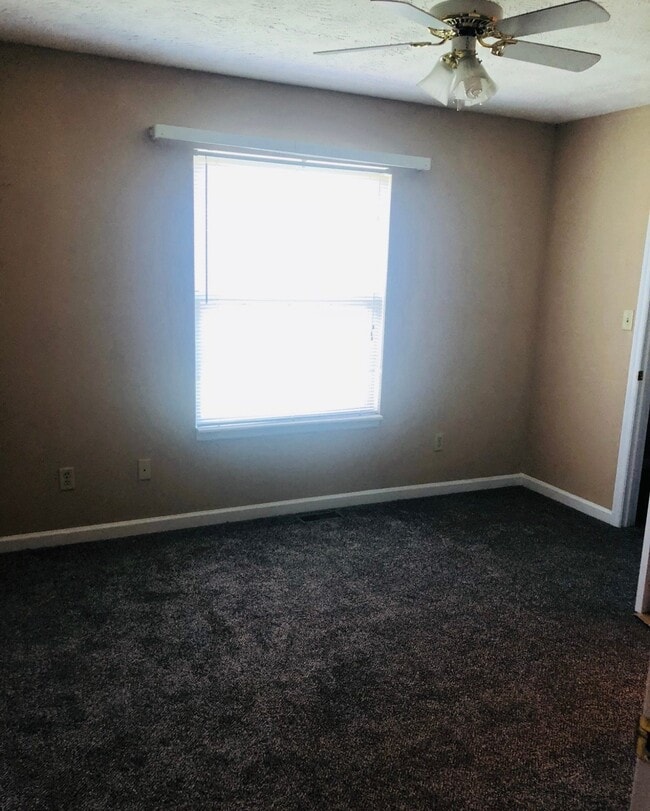 Building Photo - 1021 Merrick Dr