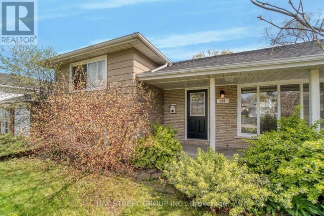 Building Photo - 332 Melores Dr