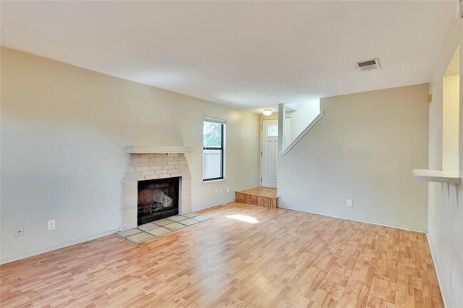 Building Photo - 8806 Springmail Cir