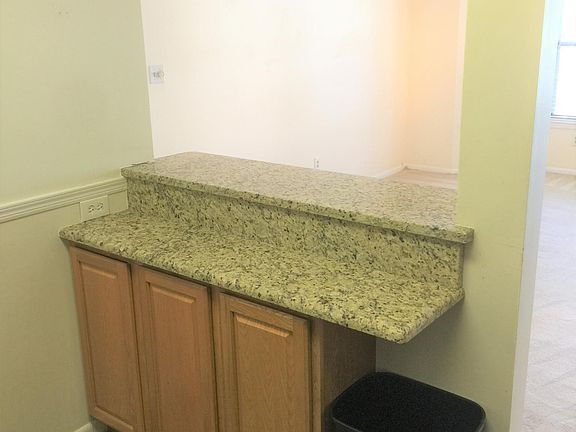 Foto del edificio - "Charming 2-Bed, 2-Bath Princeton Haven wi...