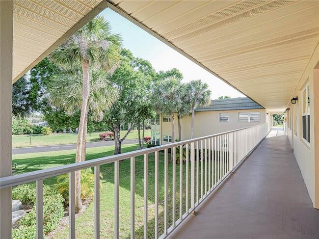 Building Photo - 35 Vis Gdns Trl