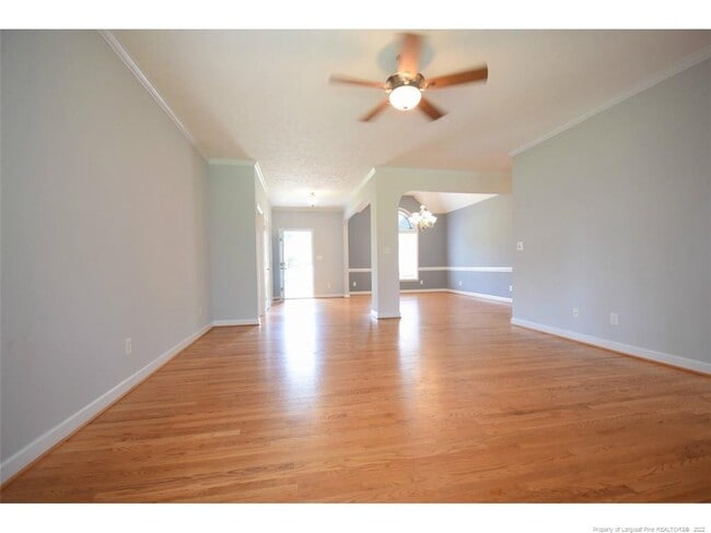 Building Photo - 933 Dalmore Dr