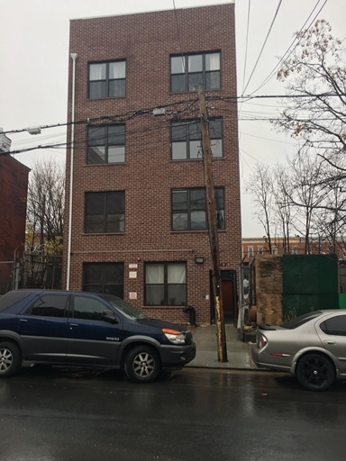 Building Photo - 163 Veronica Pl