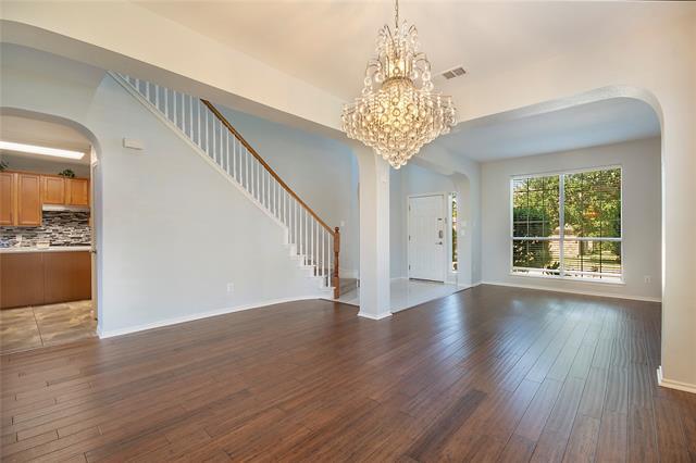 Foto del edificio - 8172 Peacock Ln