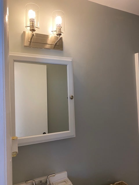 Updated Master Bath - 823 Central Hills Ln