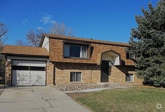 Building Photo - 829 Tyler St