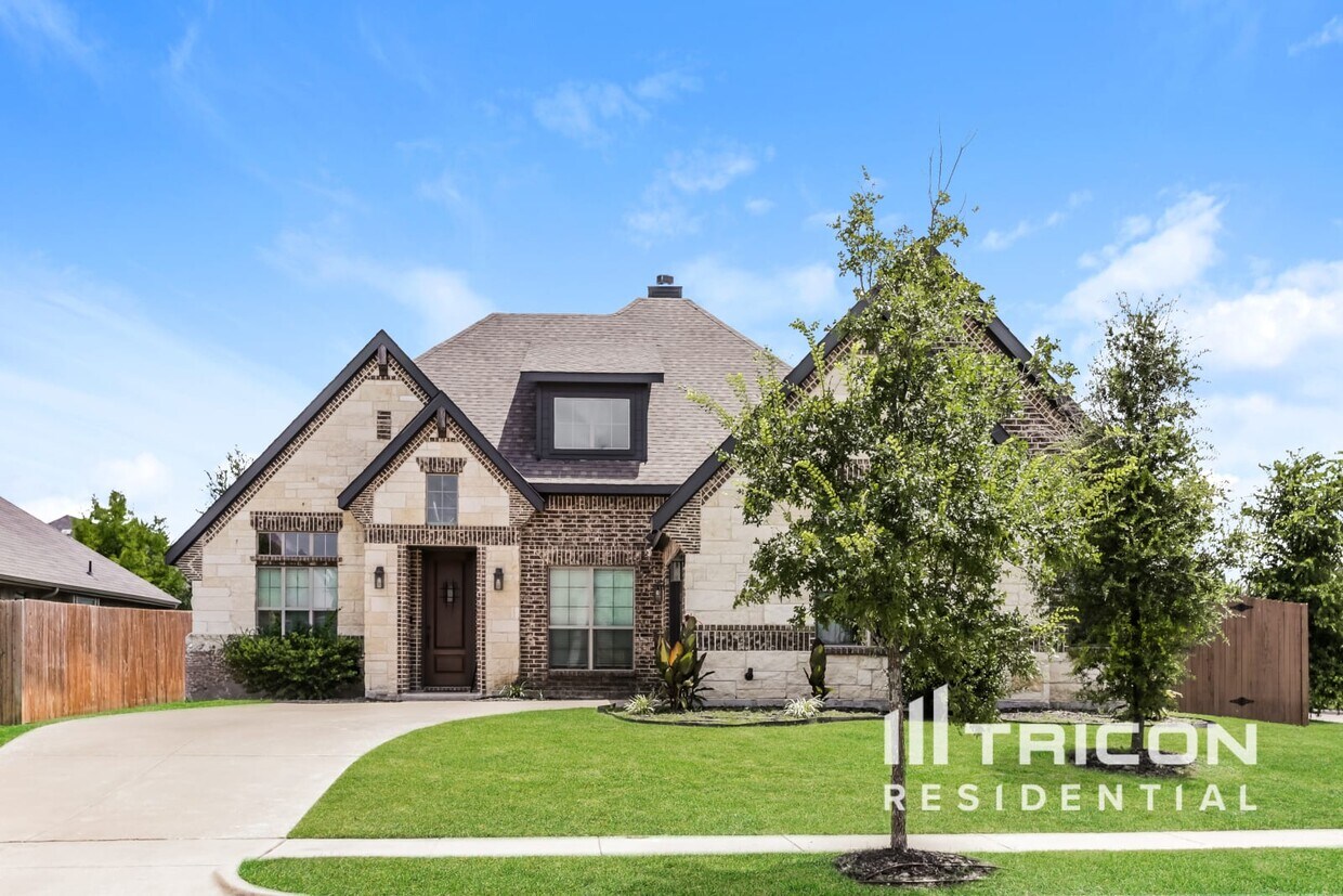 Foto principal - 330 Abbott Ln