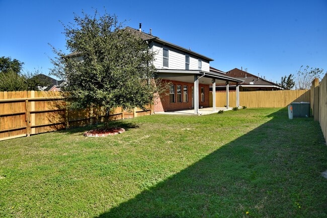 Building Photo - 1106 Mossy Branch St