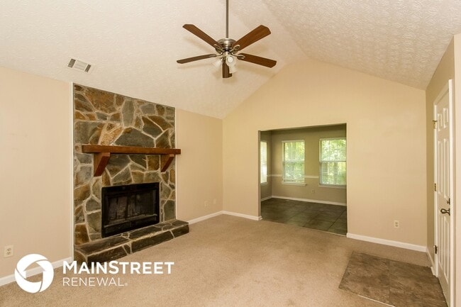 Foto del edificio - 40 Richmond Pl