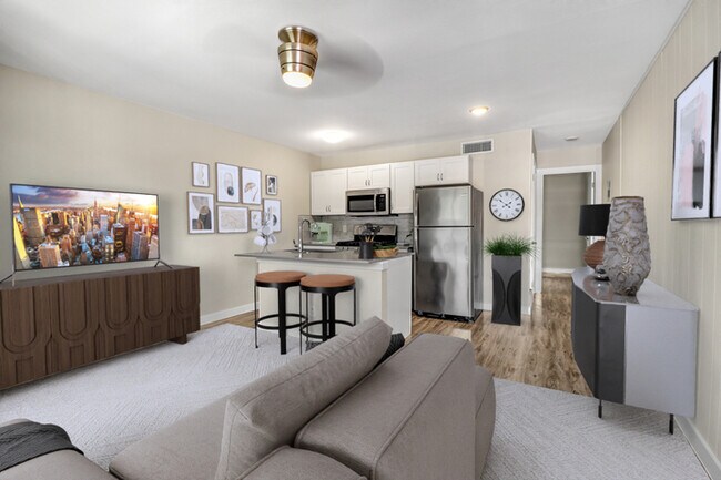 Foto del edificio - 902 Romeria Dr