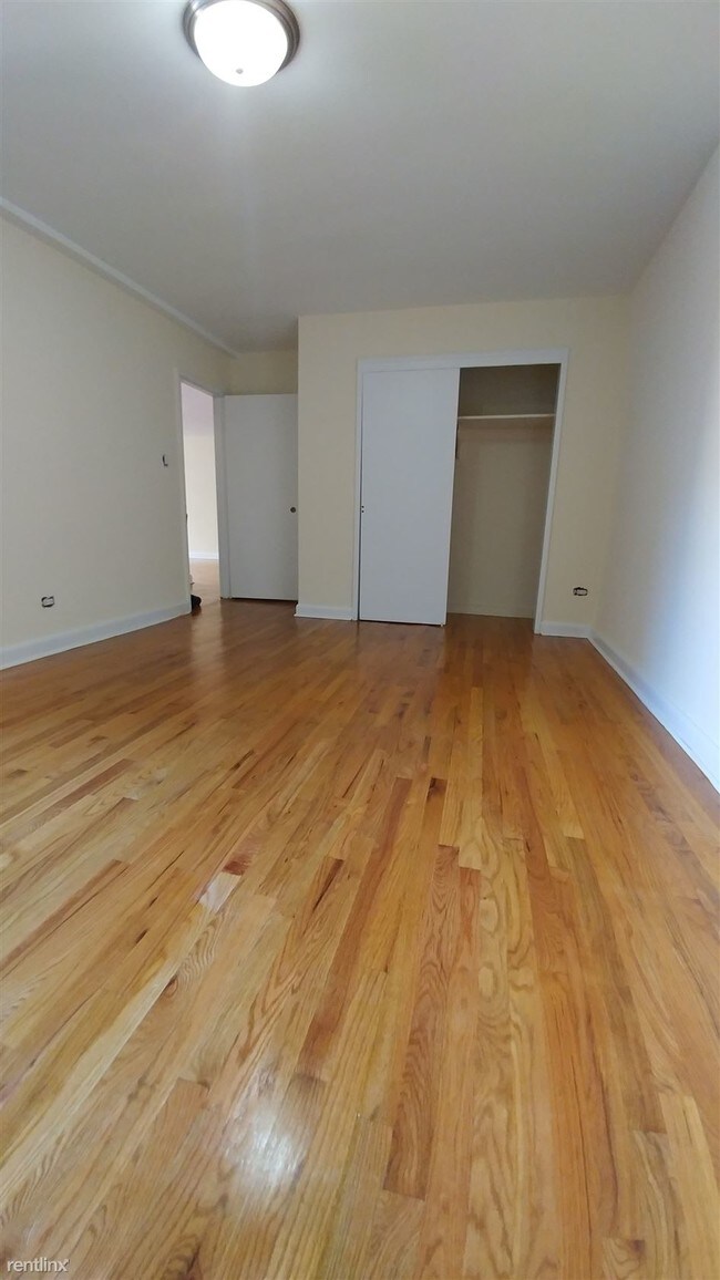 Foto del edificio - 10510 62nd Rd
