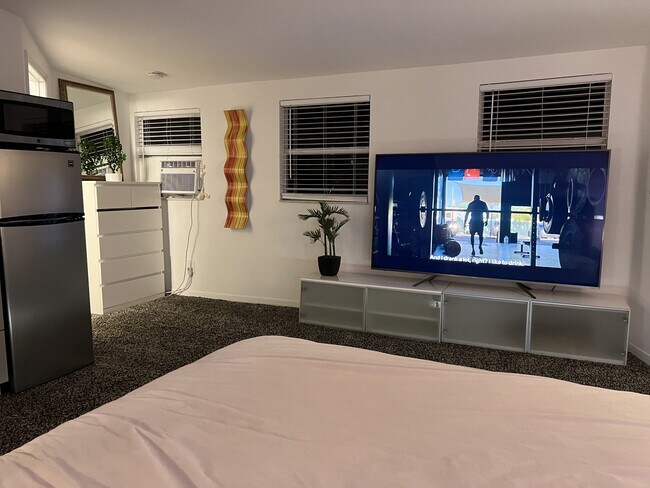 Foto del edificio - 1310 Daytona Ave