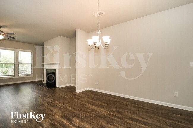 Building Photo - 3136 Baylor Cir