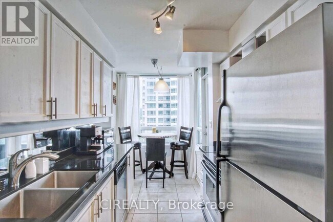 Photo du bâtiment - 407-1-501 Rean Dr