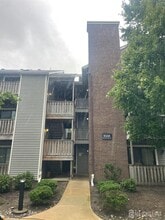 Building Photo - 414 Ravens Crest Dr