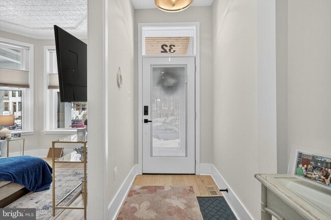 Building Photo - 32 Adams St NW