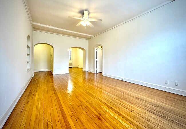 Foto del edificio - Embassy Apartments