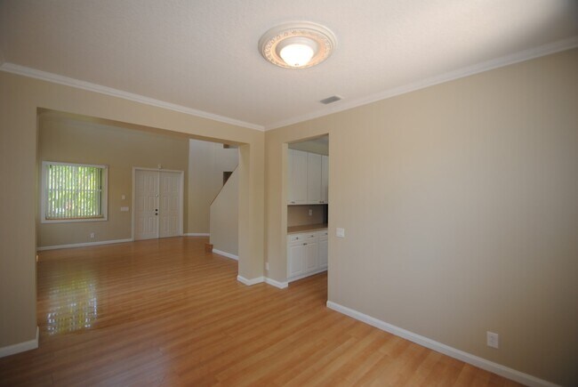 Building Photo - 3915 Hawks Ct