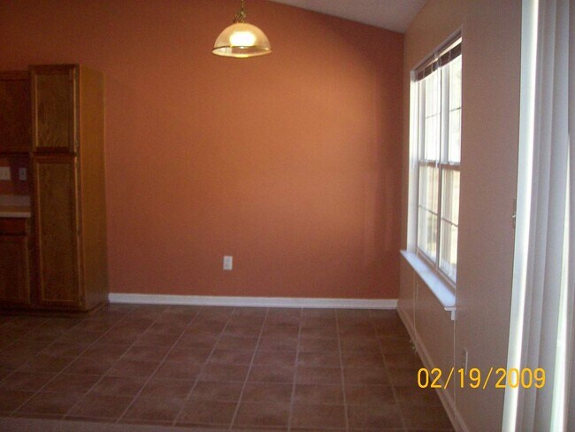 Foto del edificio - 3 Bedroom, 2.5 Bath Home