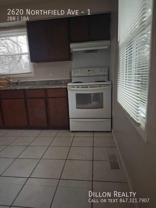 Building Photo - 2620 Northfield Ave