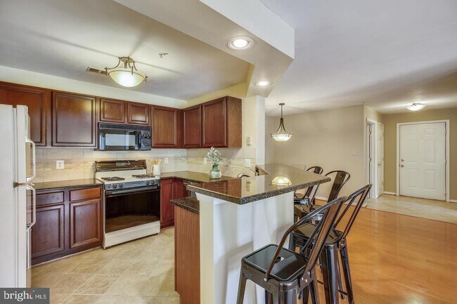 Building Photo - 13107 Millhaven Pl