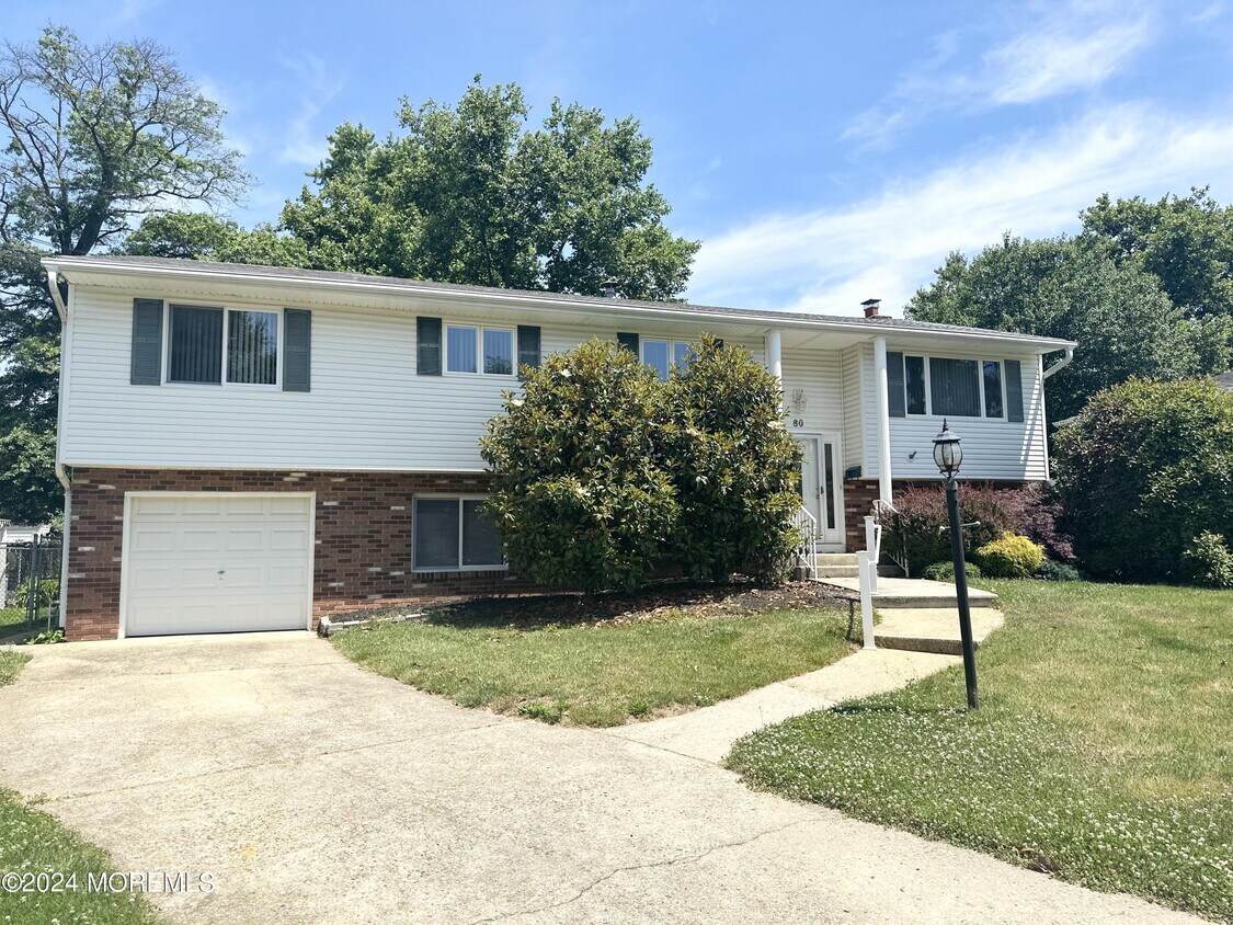 80 Wynnewood Ct, Freehold, NJ 07728 House Rental in Freehold, NJ