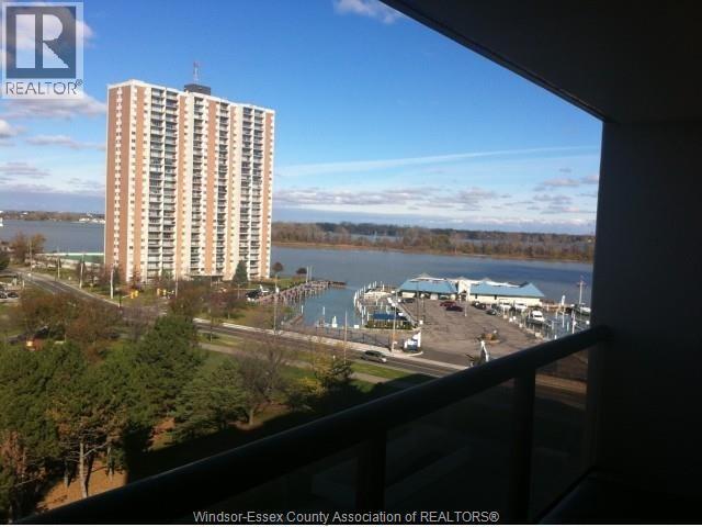 Photo du bâtiment - 9099 Riverside Dr E