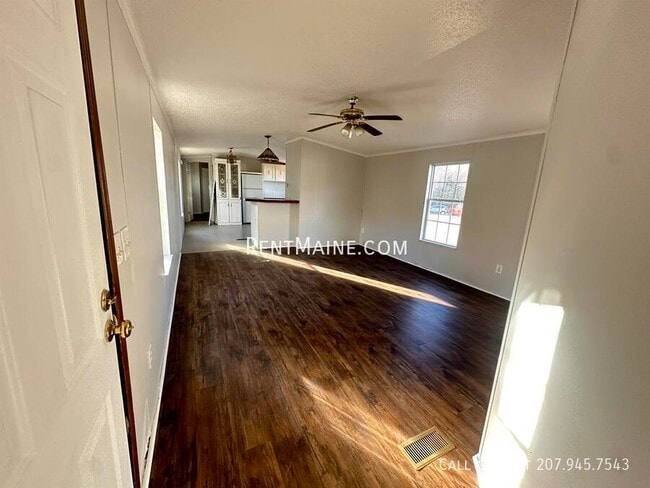 Building Photo - 20 Bearberry Rd