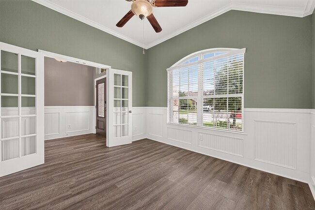 Building Photo - 3822 Cactus Field Ln