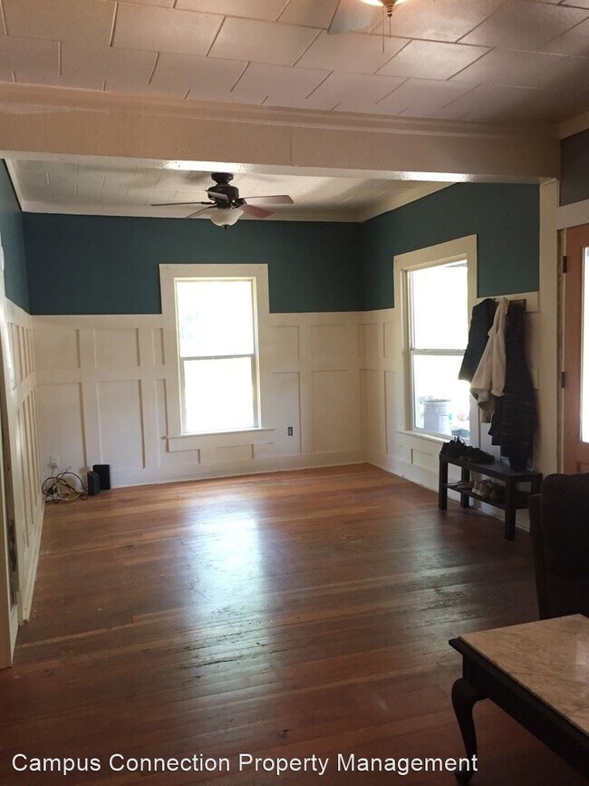 Foto del edificio - 4 br, 2 bath House - 2001 Augusta St