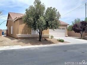 Building Photo - 3792 Calle de Rio Ave