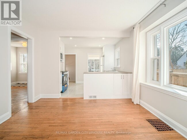 Photo du bâtiment - 167 Dalhousie Ave