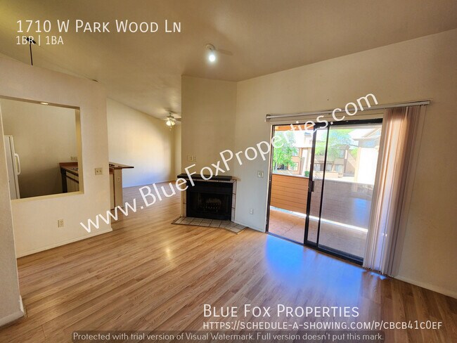 Foto del edificio - 1710 W Park Wood Ln
