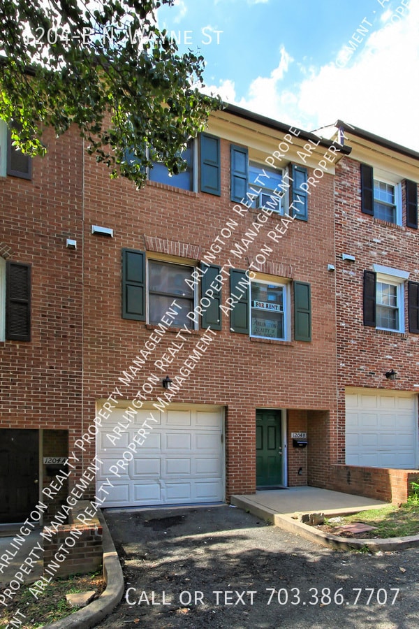 Building Photo - 1204-B N Wayne St
