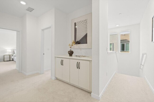 Foto del edificio - 1889 Sable Pl