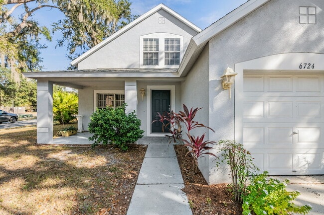 Photo - 6724 Summer Haven Dr Apartment