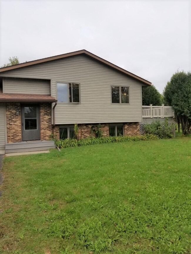 Foto del edificio - 502 Prairie Ln