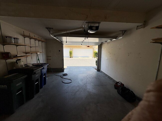 Building Photo - 28346 Pueblo Dr