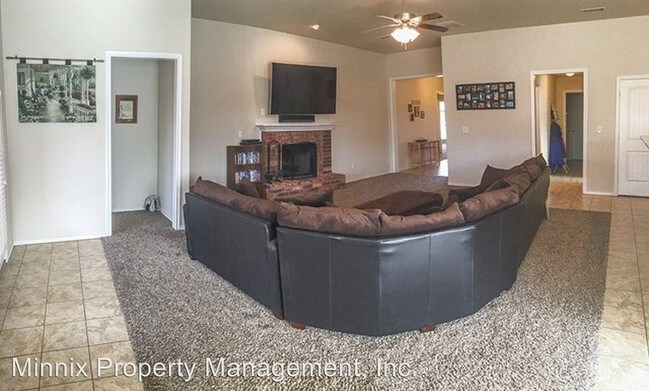 Building Photo - 3101 San Marino Dr