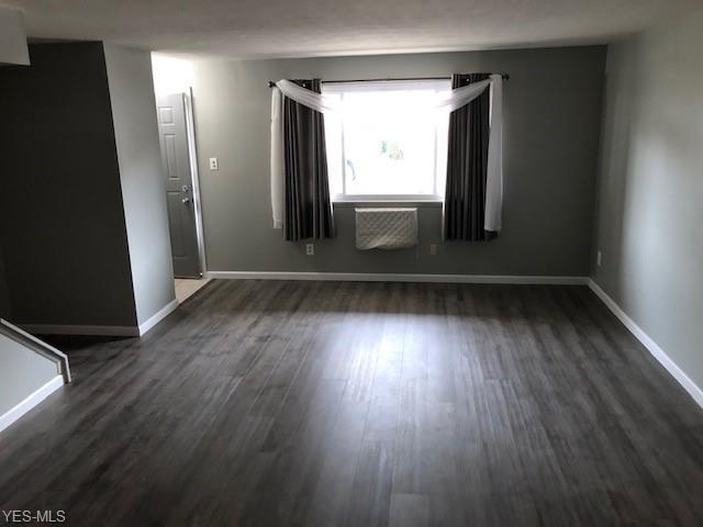 Building Photo - 1550 Lee Terrace Dr