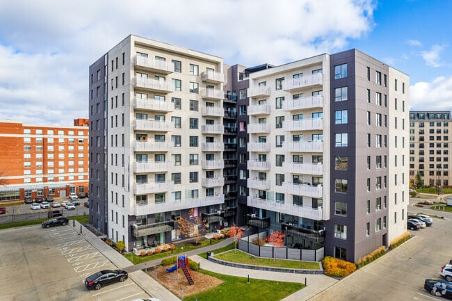 Building Photo - Urban West