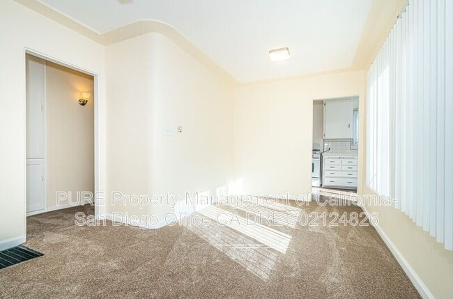 Building Photo - 4679 Hawley Blvd