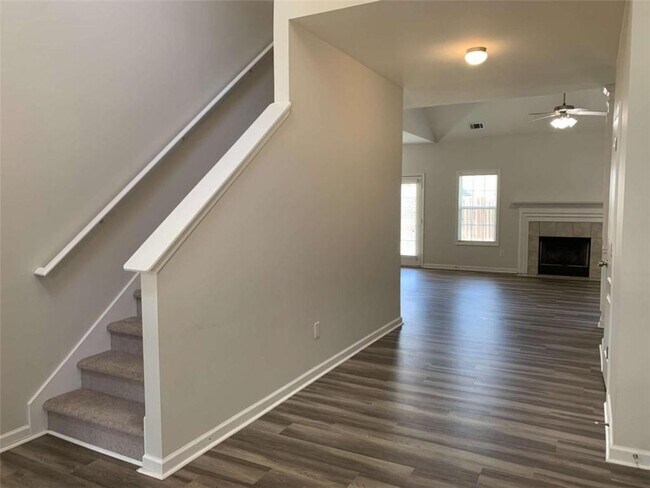 Foto del edificio - 2641 Sedgeview Ln NE