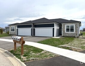 Building Photo - 970 Partridge Cir
