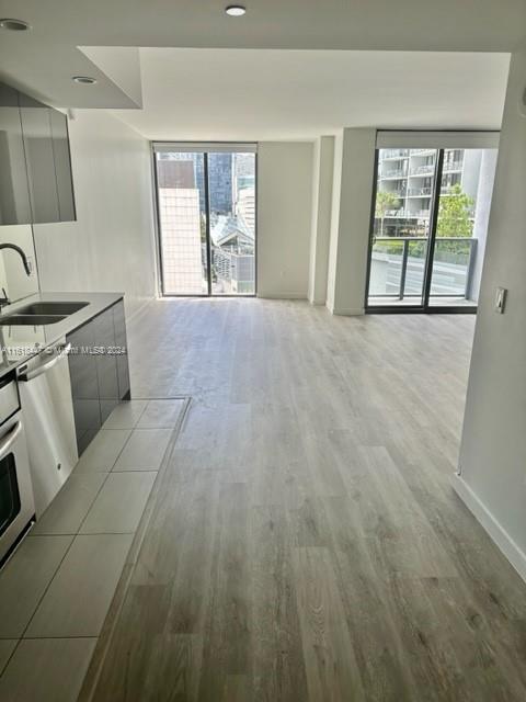 Foto del edificio - 31 SE 6th St